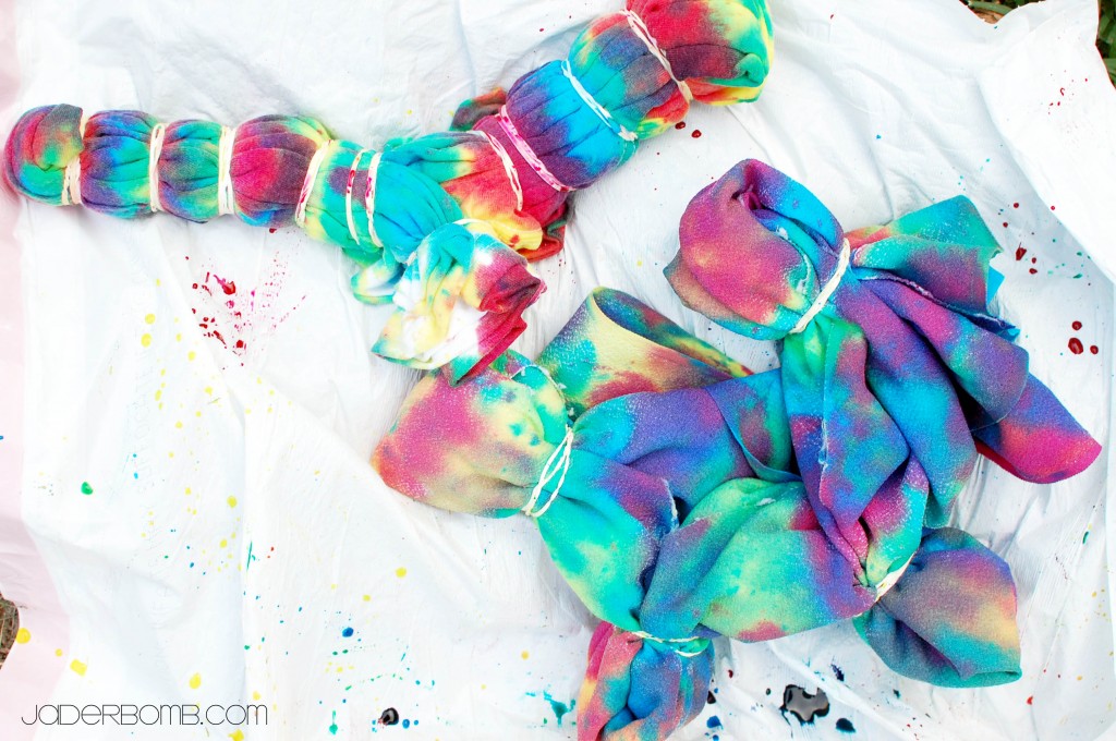 Tie-Dyed-Pillows-By-Jaderbomb.com