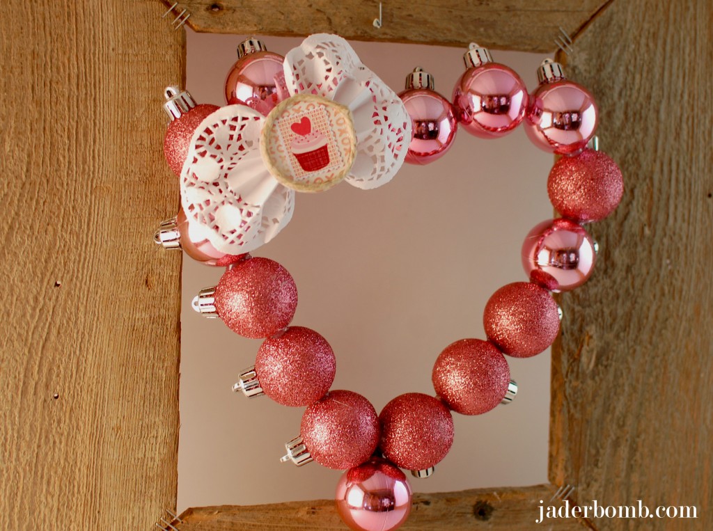 Valentine-Heart-Wreath