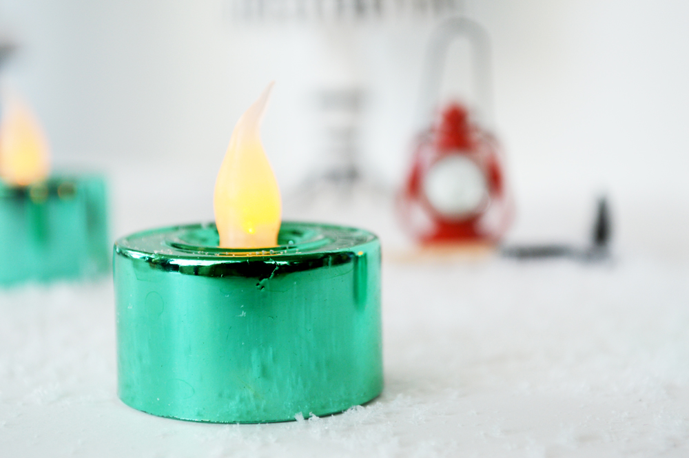 tiffany blue candle