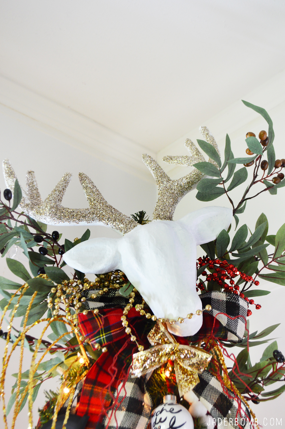 rustic plaid christmas tree