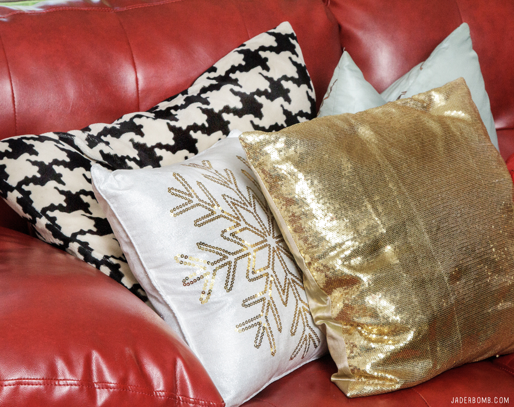 glittered-pillows